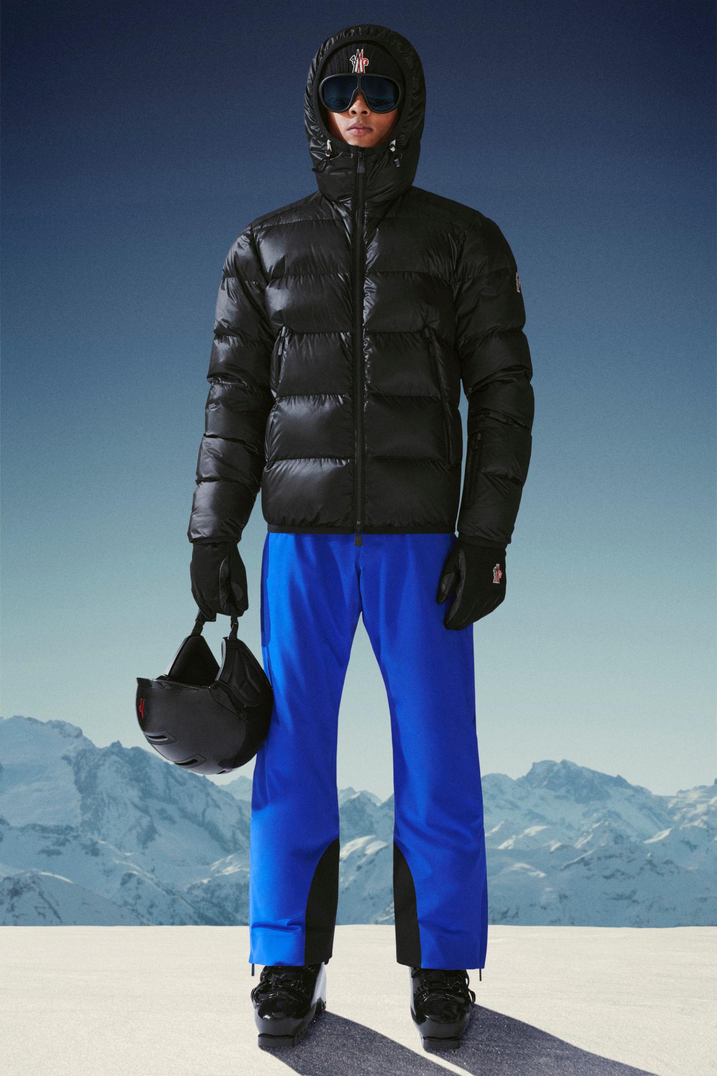 Mens Ski Jackets | Moncler Hintertux Short Down Jacket Black